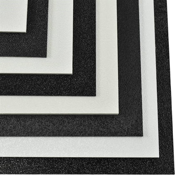 Vakuumformen von ABS-Kunststoffplatten